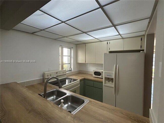 Photo - 3605 SW 17th St