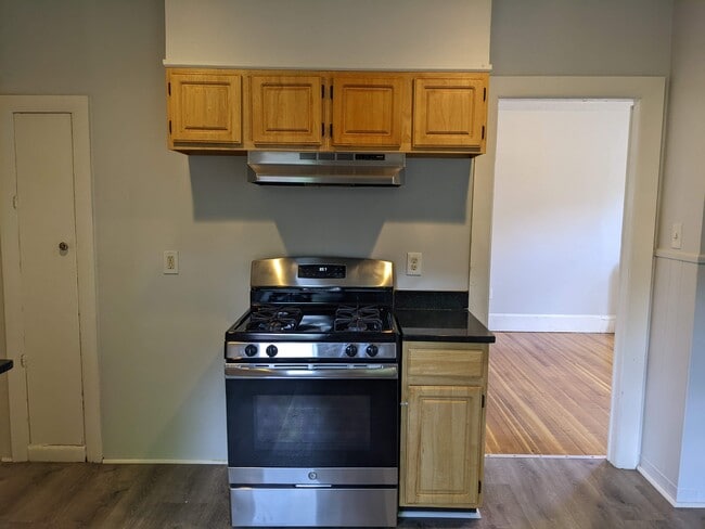 Photo - 150 Washington St Unit 1