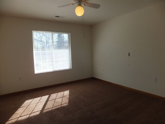 Photo - 1 Bedroom Ranch Style Apartment-55 and older only Unit 2087