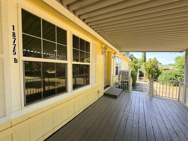 Photo - bowman18775 Unit 18775 Bowman Road, house B