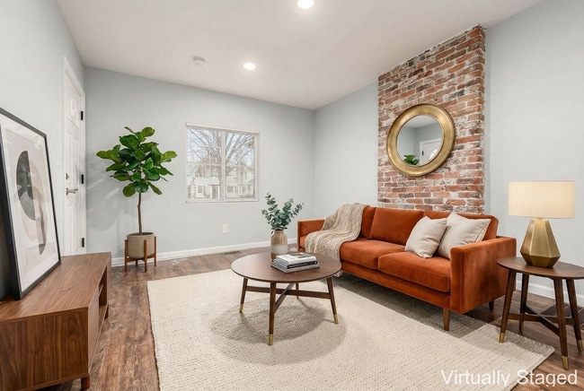 Building Photo - 486-488 South Huron Avenue Unit 488