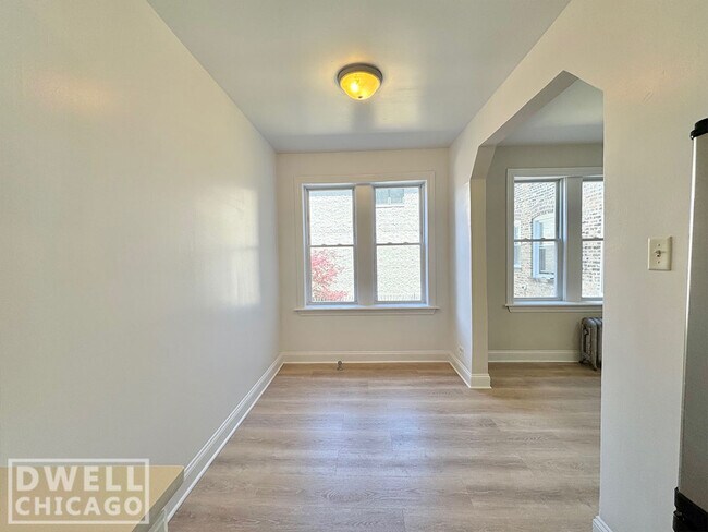 Photo - 2606 N Kimball Ave Unit 303