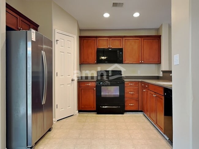 Photo - 116 Spring Lakes Dr