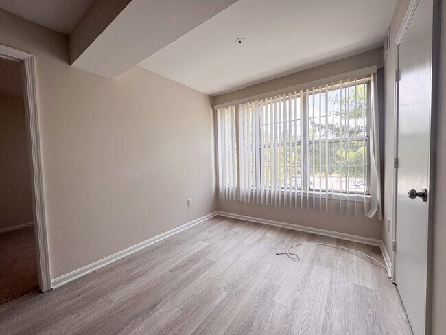 2501 McVeary Ct Unidad D