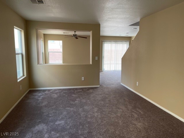 Photo - 6028 Sierra Lakes St