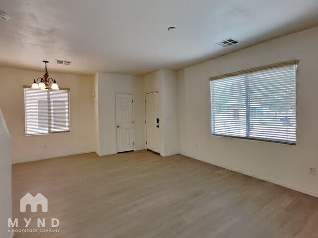 Photo - 244 Wilted Jasmine Ct