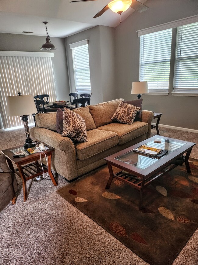 Photo - 23 Cottage Park E