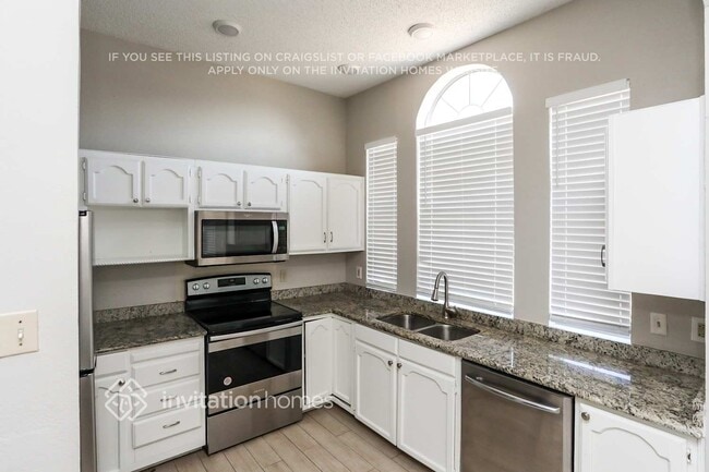 Photo - 922 Gaynor Ave