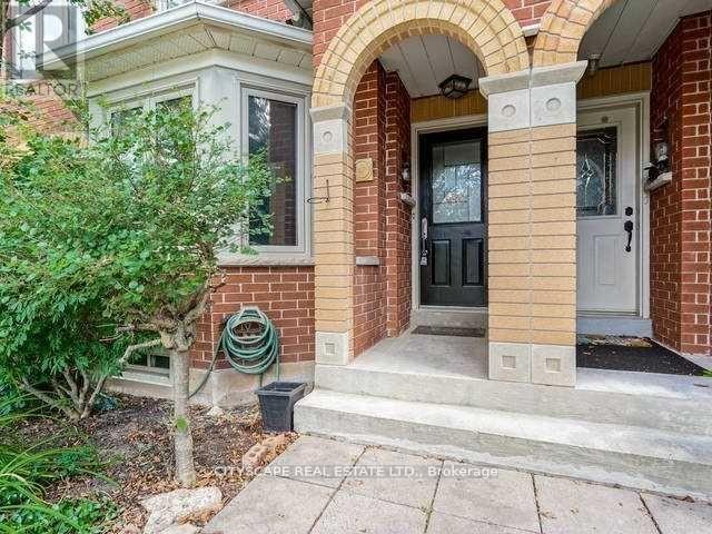 Photo - 2163 Oakpoint Rd