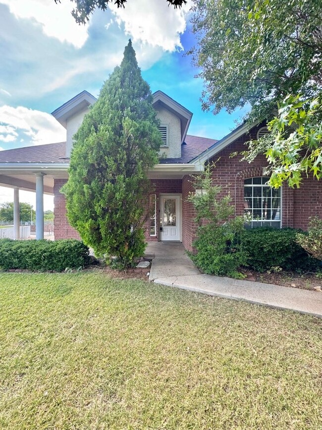 NOW AVAILABLE - Beautiful Patio Home in So... - NOW AVAILABLE - Beautiful Patio Home in So...