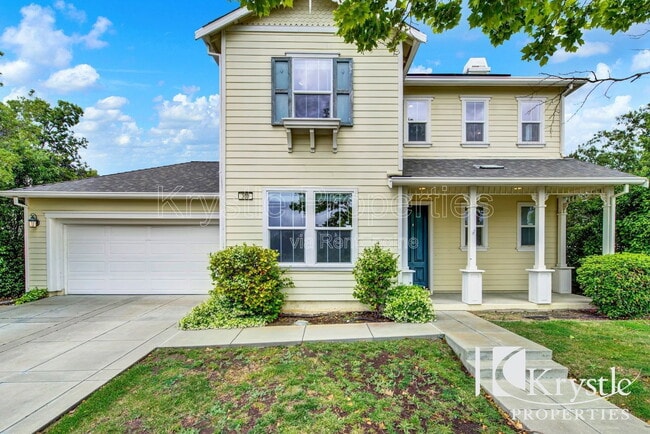 Building Photo - 300 Poplar Ave