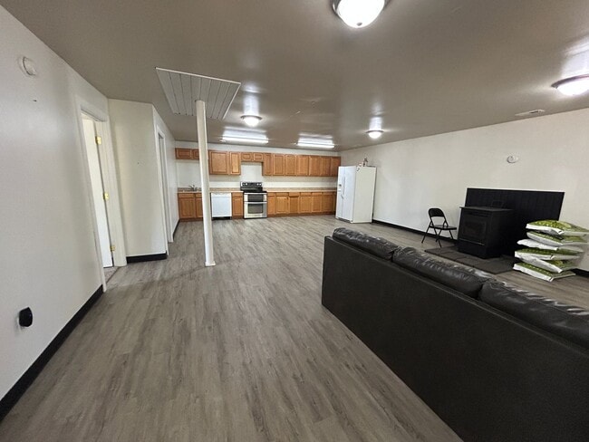 Photo - RURAL Single family home!!