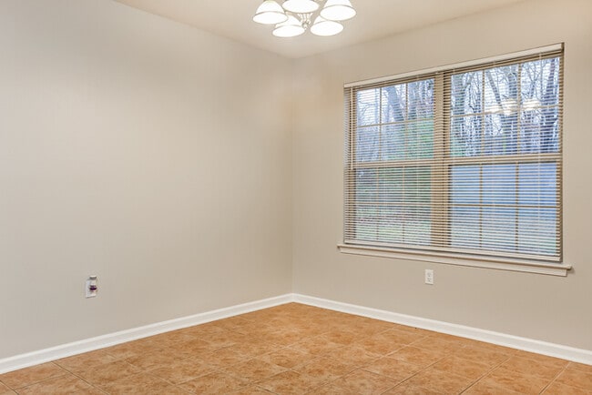 Photo - 7221 Fulton St