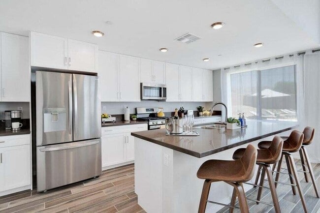 Building Photo - 12576 Sylvanus Dr Rental