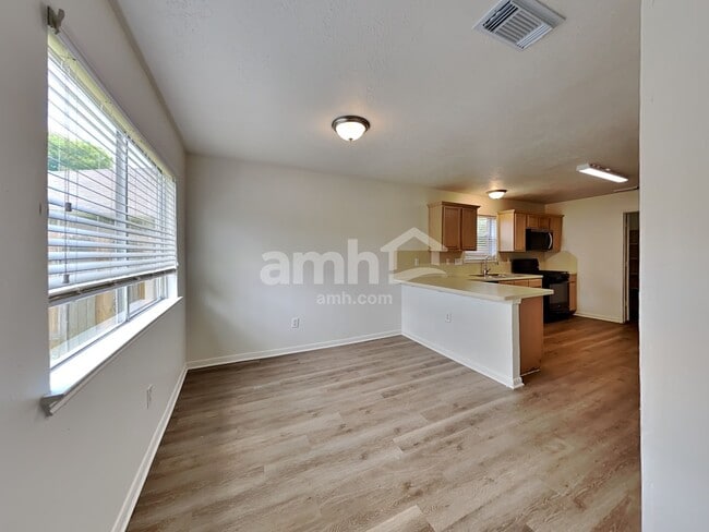 Photo - 19402 Misty Cove Dr