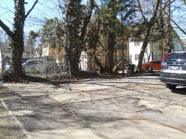 Photo - 896 Delia Ave Unit 3