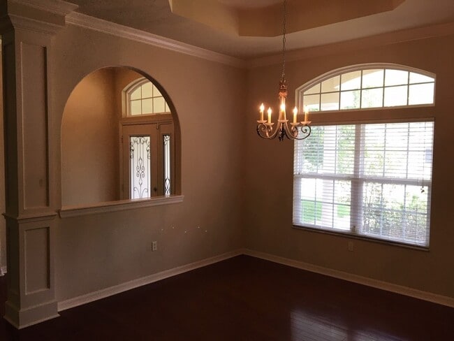 Photo - A Must See Cobblefield Beauty!