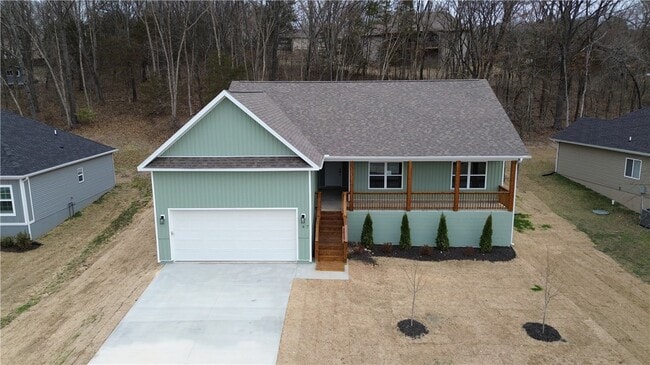 Photo - 47 Overton Dr