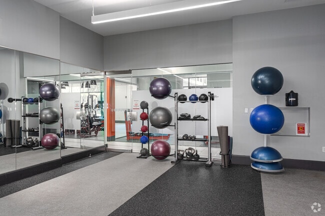 Building 2 Yoga Room - Terrapin Row