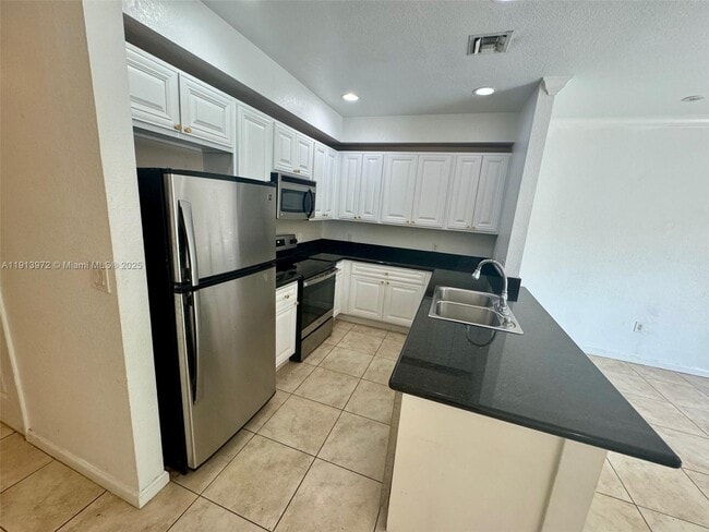 Photo - 35 SE 3rd Ave