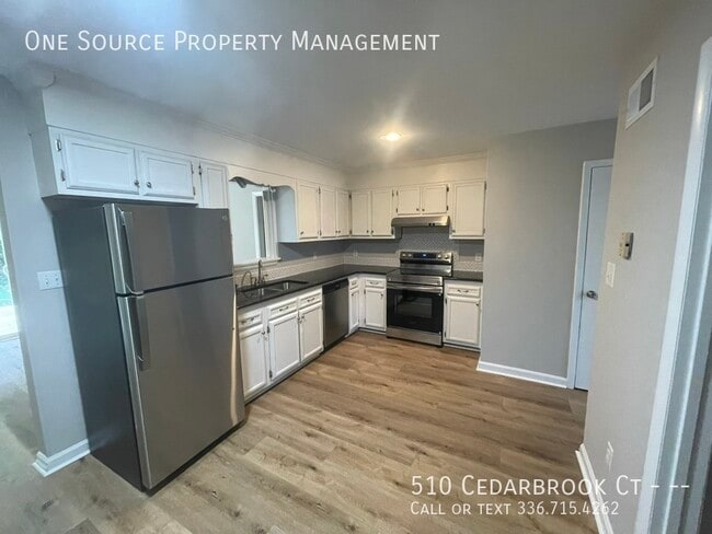 Photo - 510 Cedarbrook Ct