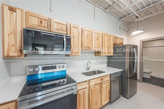 Photo - 315 Eureka Aly Unit 3