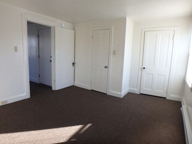 Photo - 600 Broad St Unit 2