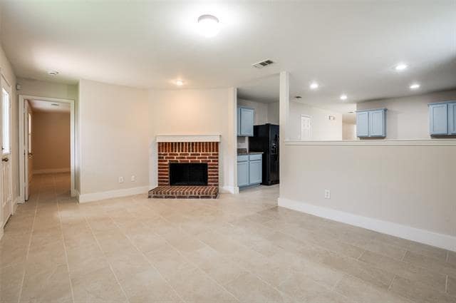 Photo - 10556 Midway Dr