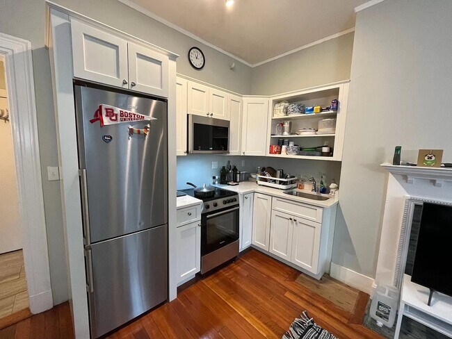 Photo - 188 Bay State Rd Unit #5