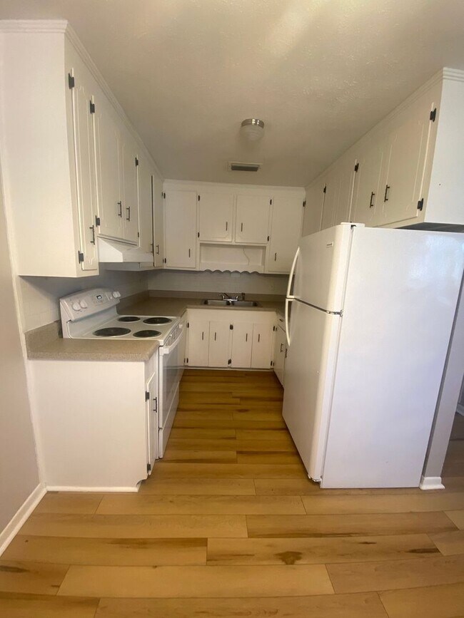 Photo - 1812 Arthur Ave Unit 1812 Arthur Ave, A