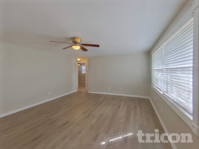 Photo - 8589 Lantana Dr