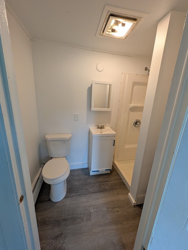 Photo - 286 Walnut St Unit 286 Lower