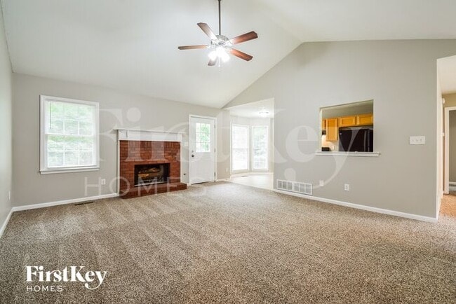 Photo - 268 Yellowstone Dr