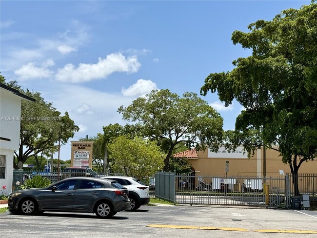 Photo - 20 SW 108th Ave Unit F7