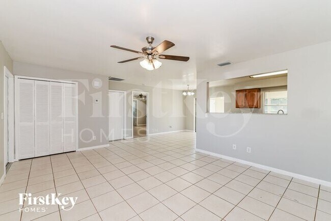 Photo - 1404 SE 30th St