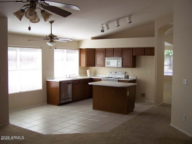 Photo - 3312 E Mountain Vista Dr