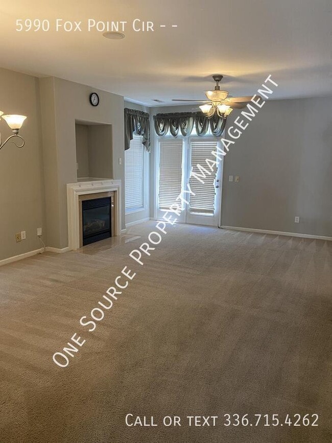 Photo - 5990 Fox Point Cir