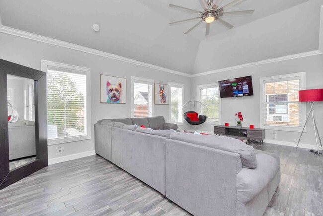 Photo - 2615 Arbor St Unidad FL2-ID1047946P