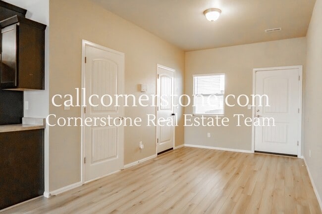 Photo - 2307 Washo Cir