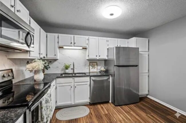 Photo - 8019 Xerxes Ave S Unit 202