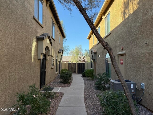 Photo - 2150 E Bell Rd