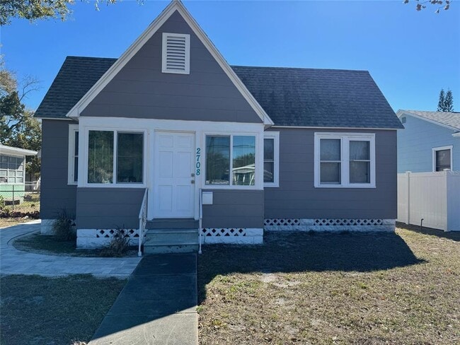 Building Photo - 2708 9th Ave N