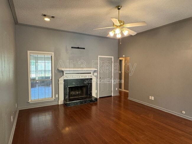 Photo - 6272 Deerwood Dr