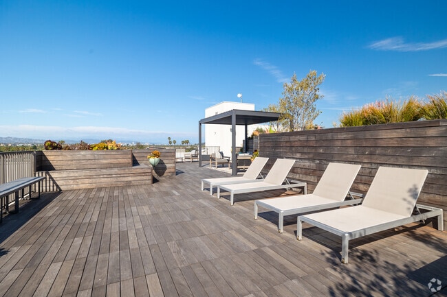 Azotea - Frame Mar Vista