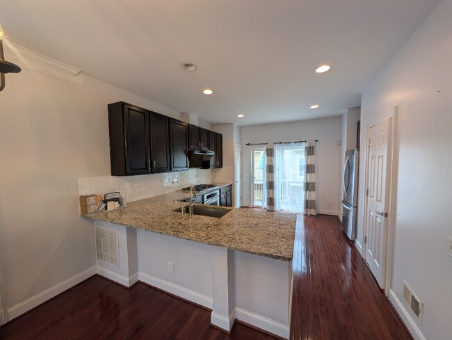 Photo - 9442 Canonbury Square