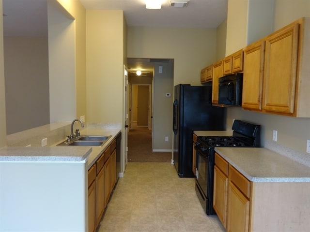 Photo - 19339 Otter Trail Ct