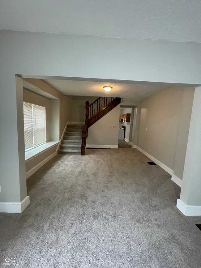 Photo - 442 N Denny St