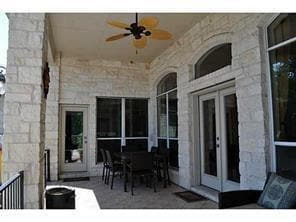 Photo - 1813 Val Verde Dr