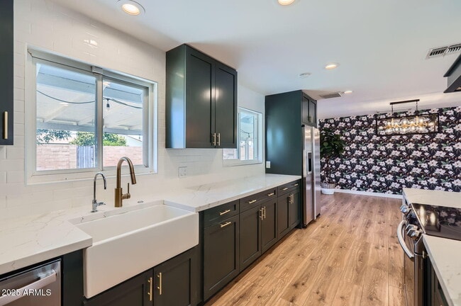 Photo - 3344 N 62nd Pl