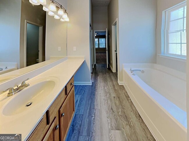 Photo - 227 Weatherstone Dr